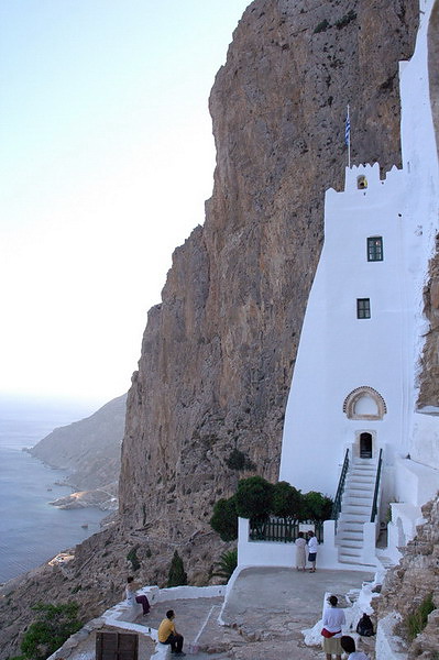 PanagiaHozoviotissa e-amfia