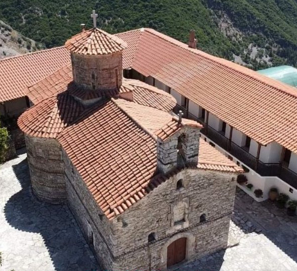 CREATOR: gd-jpeg v1.0 (using IJG JPEG v62), quality = 82